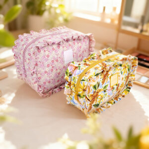 soft rhomb check quilting lace Extra Large Size capacity makeup bag cosmetic bag DIY Printed Patterns Embroidered monogram logo